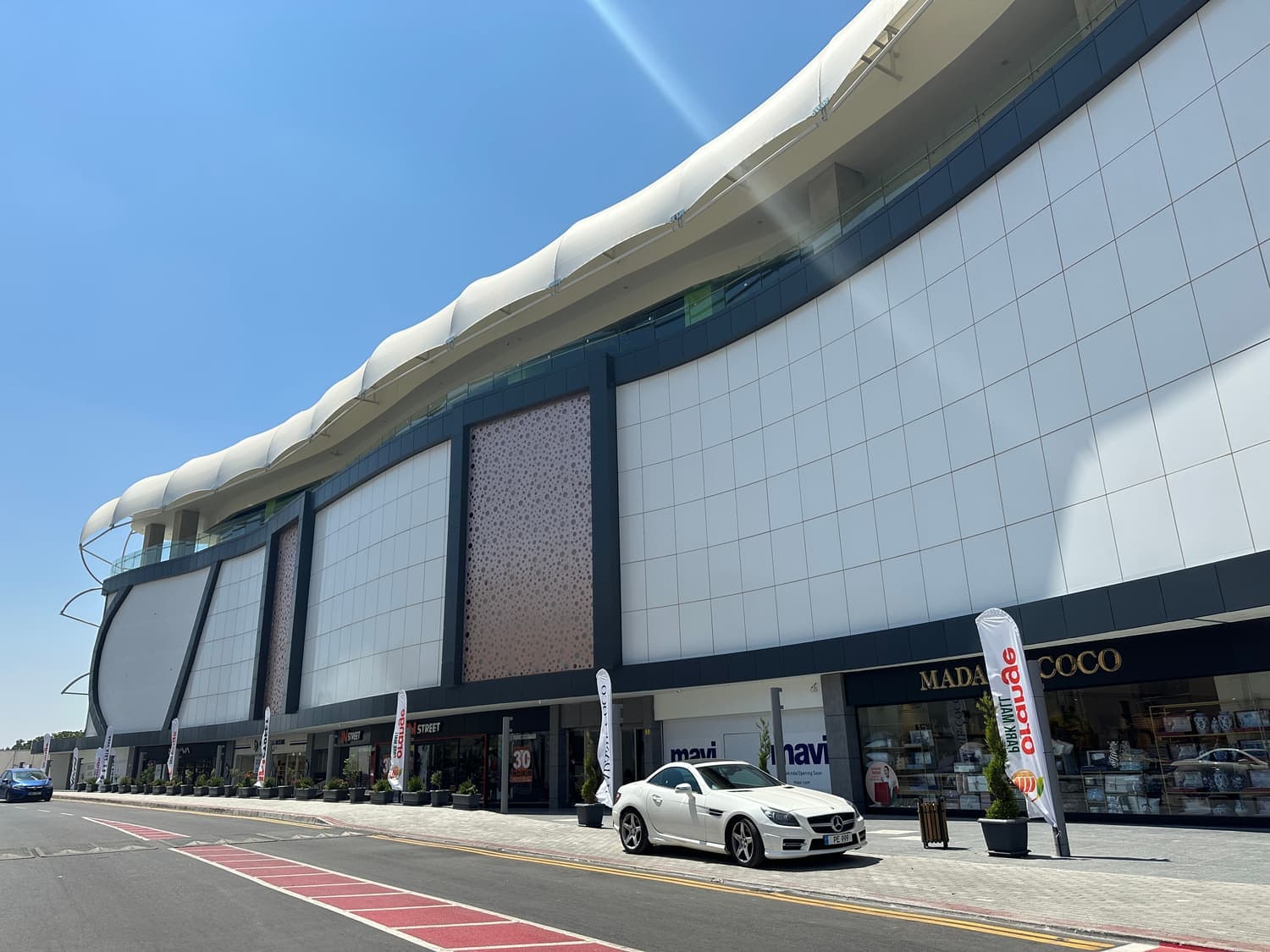 Güzelyurt Orange Mall — görsel 3